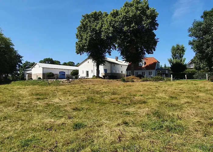 Slotsgaardens Hus Feriehus *